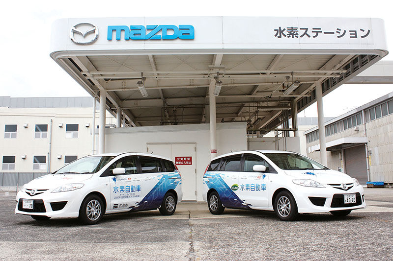 Mazda Premacy Hydorogen RE Hybrid